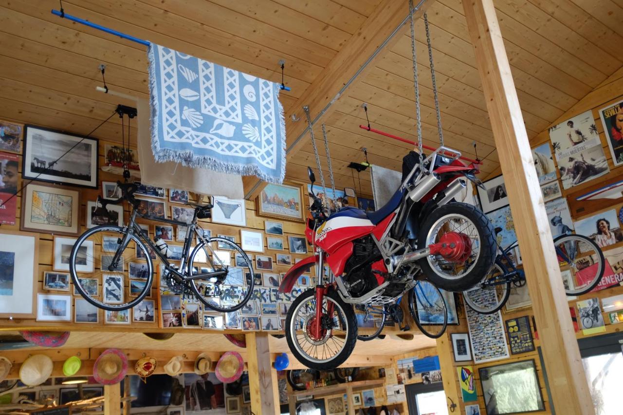 Les Bois Flottes Lodge *