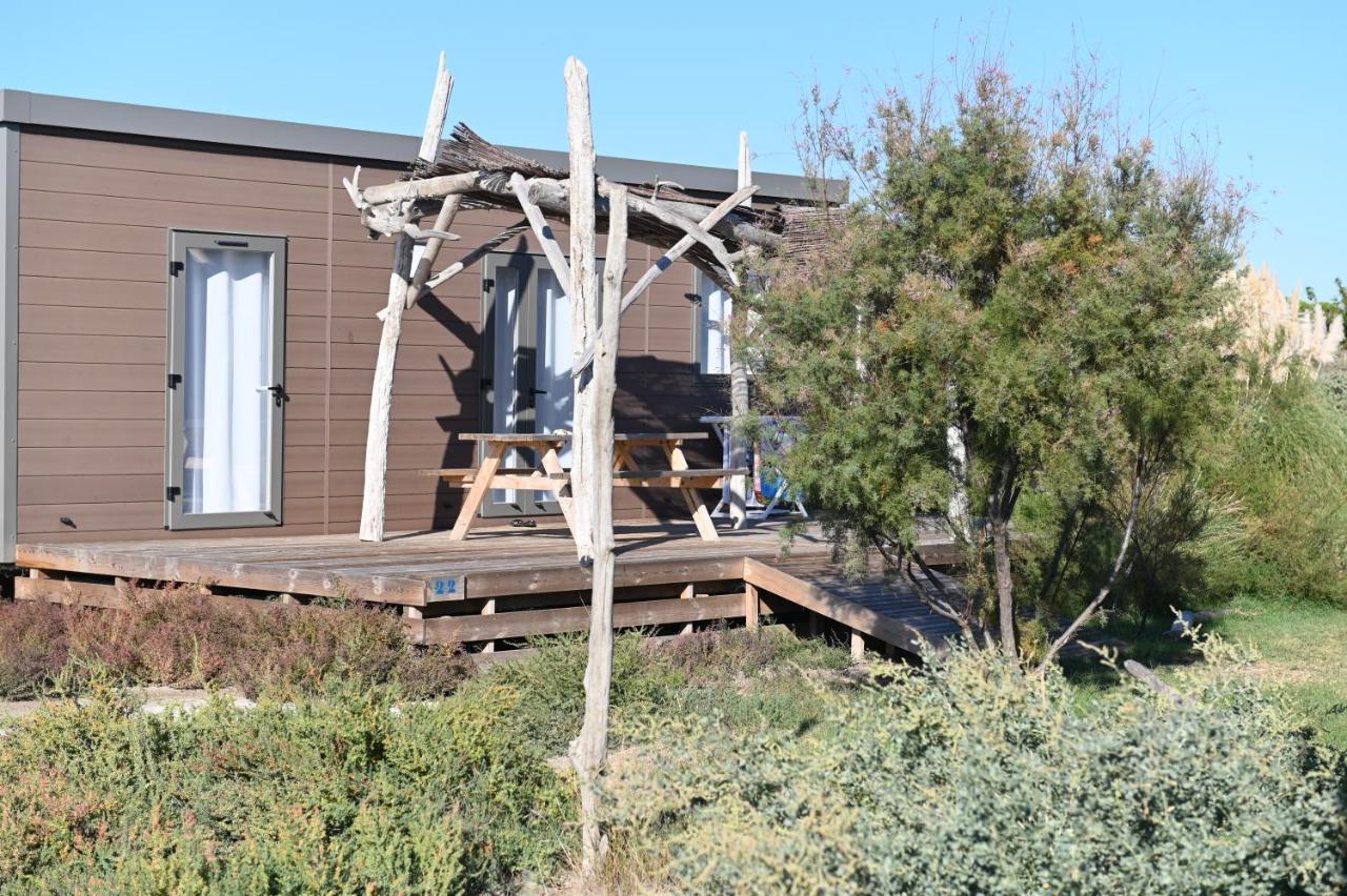 Les Bois Flottes Lodge Salin-de-Giraud